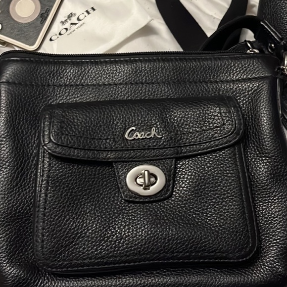 Coach bag bundle - Picture 3 of 4